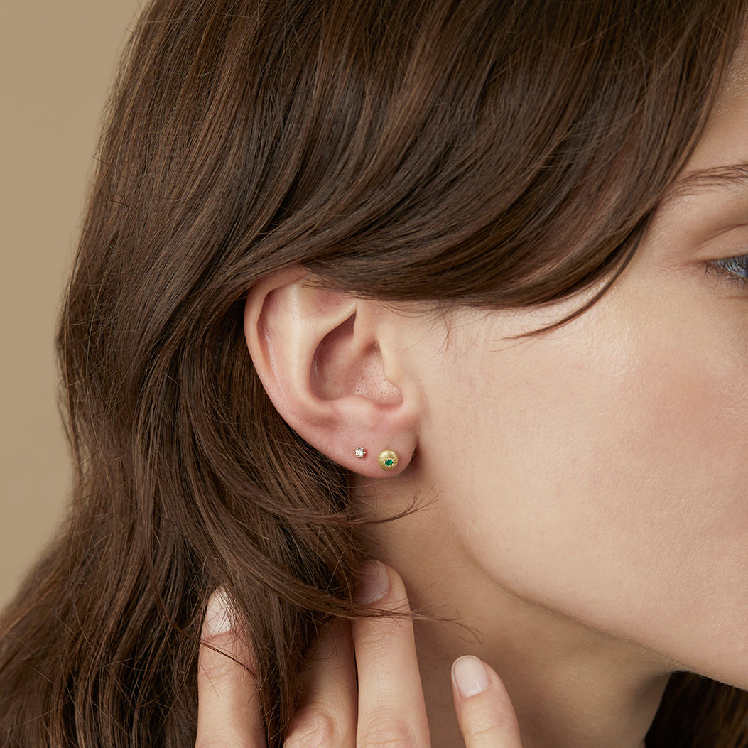 18K Yellow Gold on Model