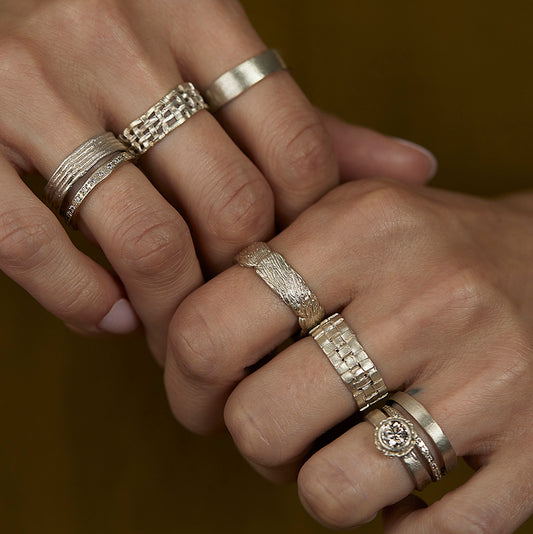 3.2mm Silken Band | R37002