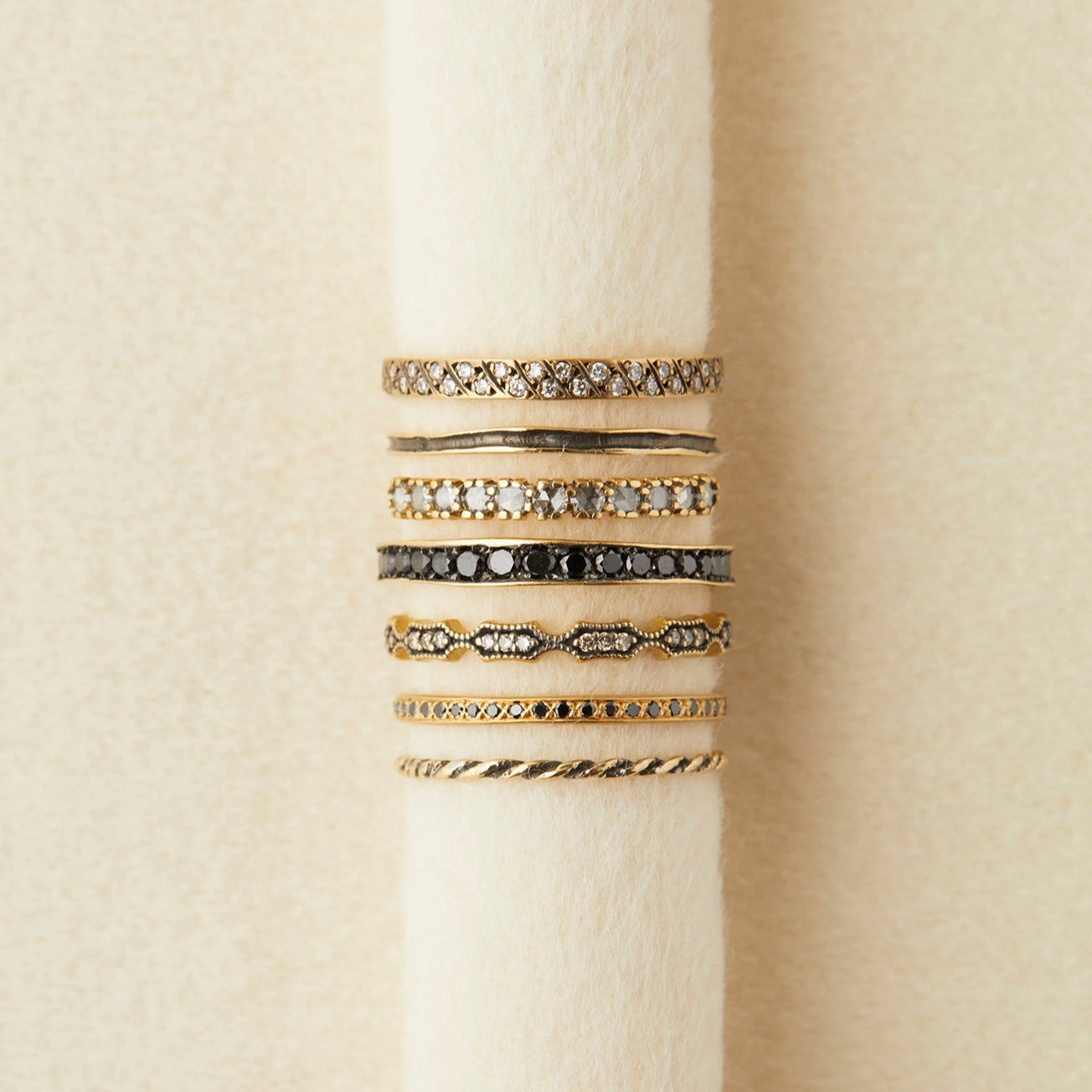 Black Rhodium Band | R2001