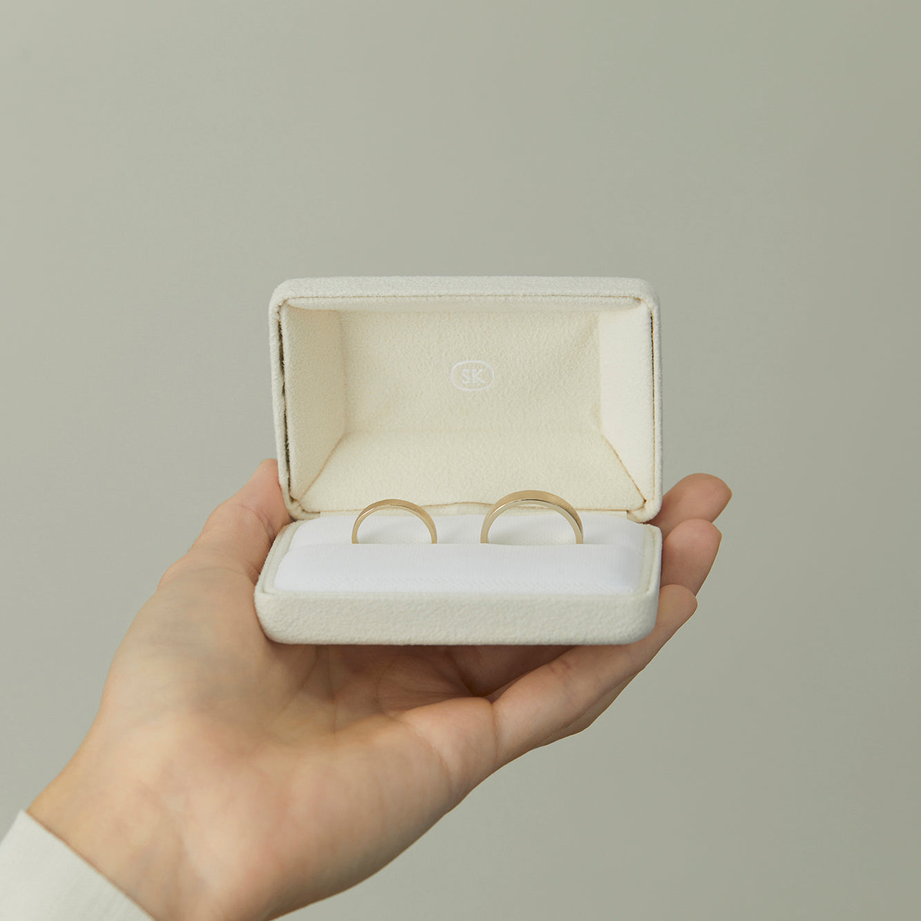 UPGRADED DOUBLE RING BOX