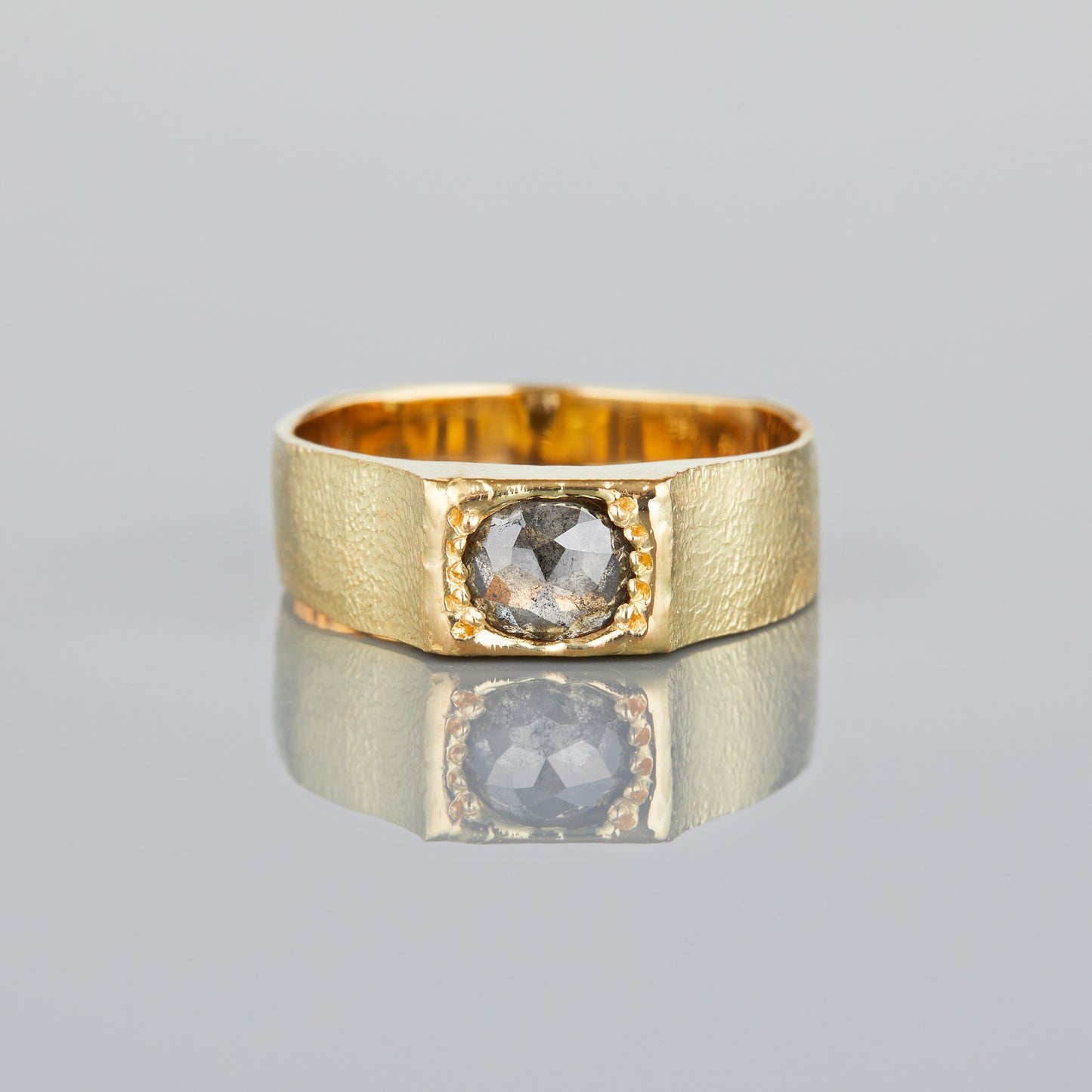 18K Yellow Gold