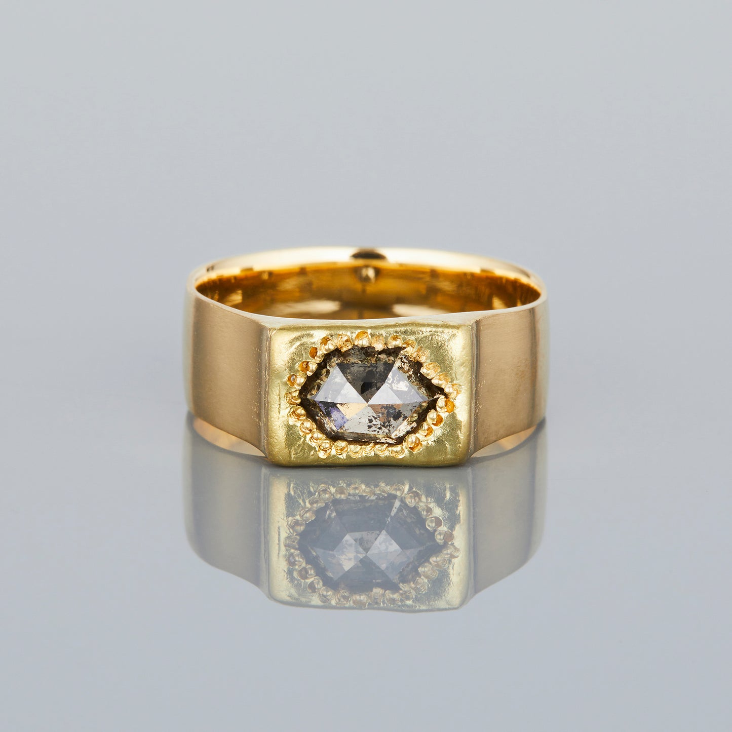 18K Yellow Gold