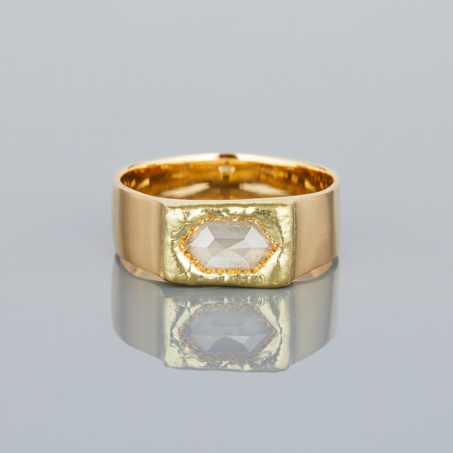 18K Yellow Gold