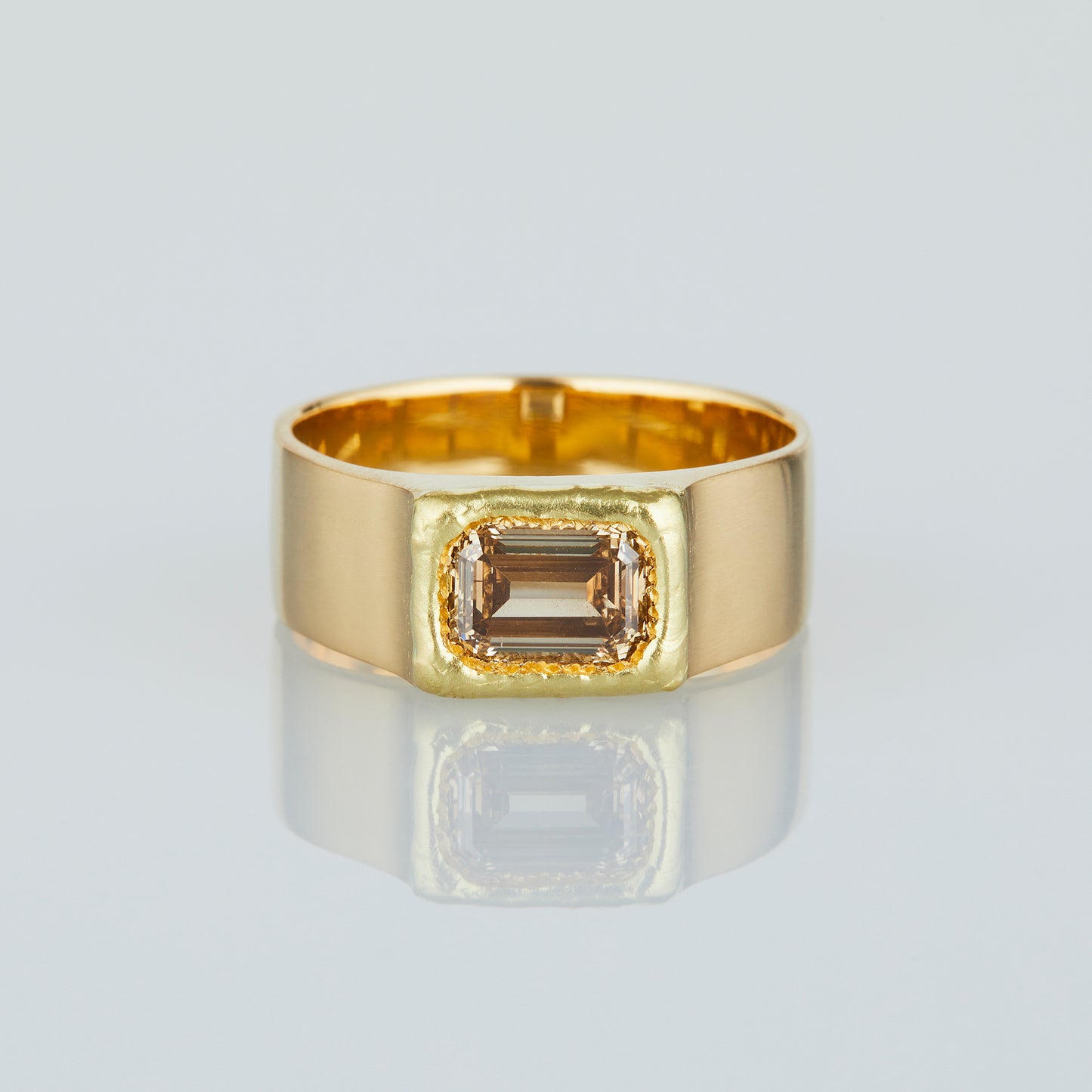 18K Yellow Gold
