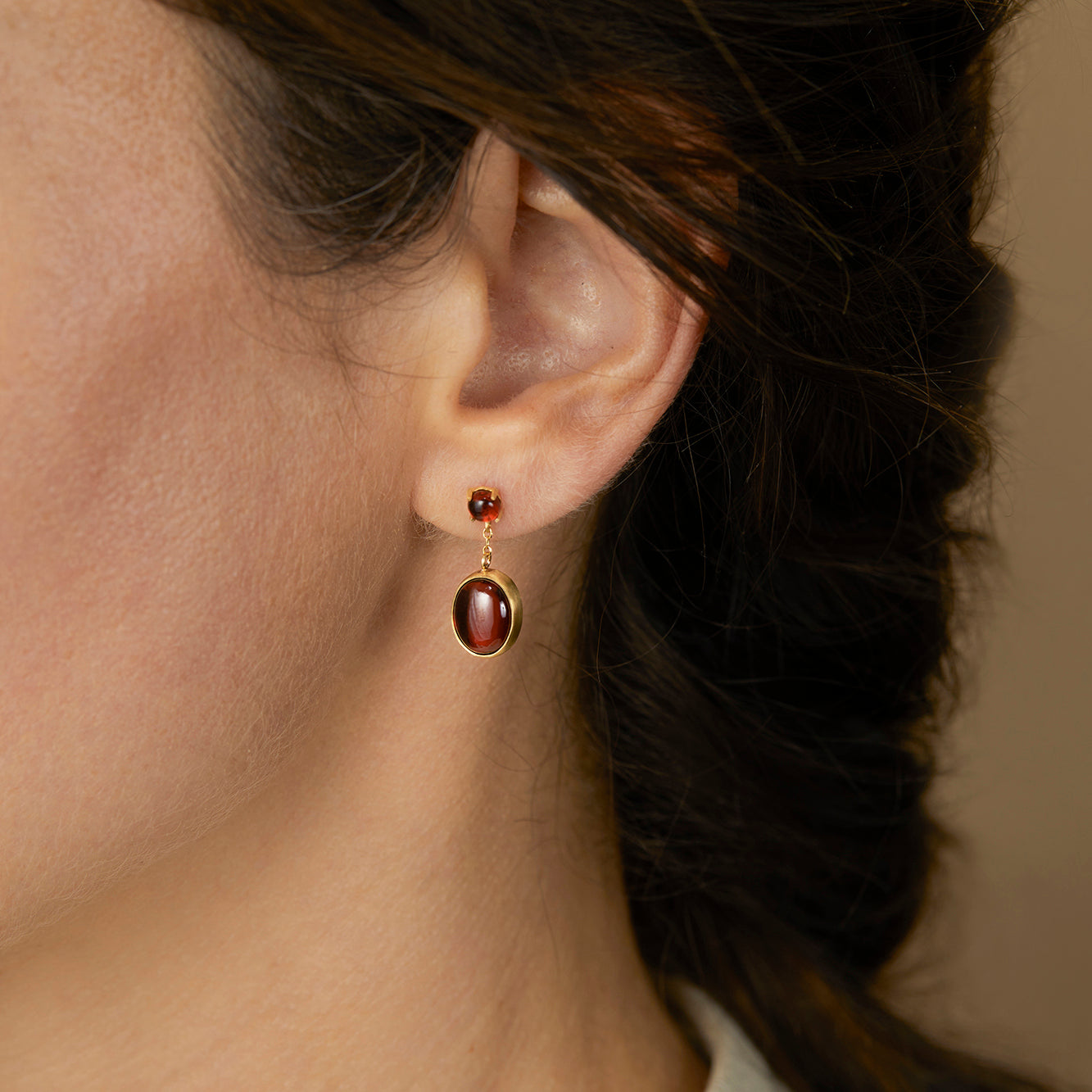 E8601GN | Garnet Glacé Earring