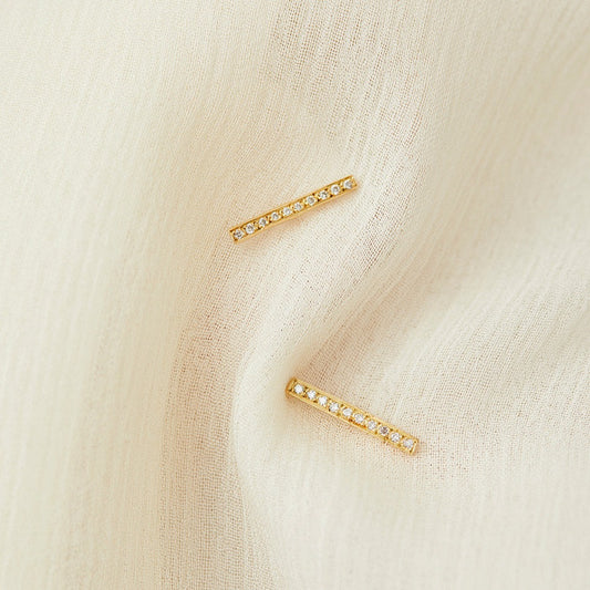 E2101W | Long Diamond Bar Studs