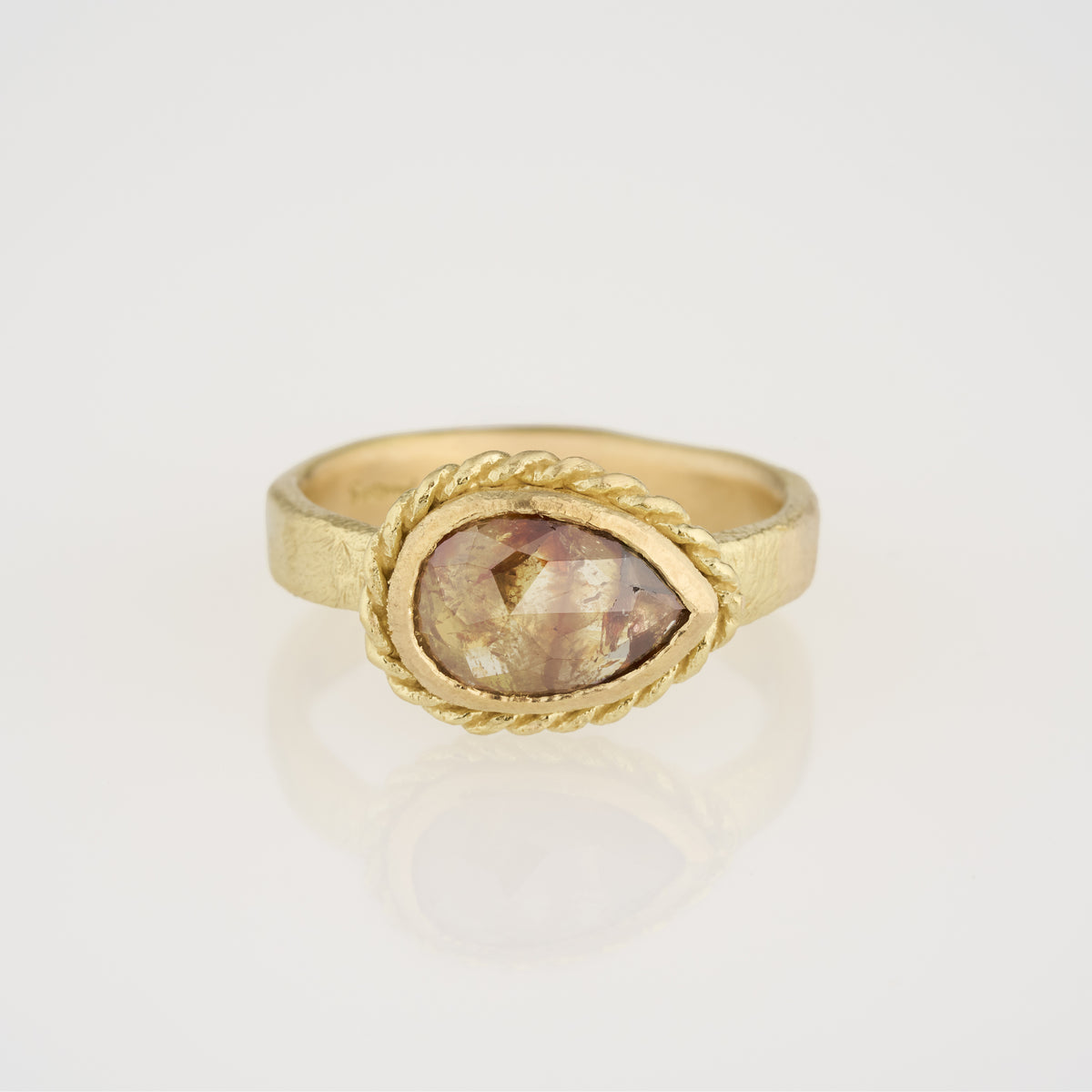 18K Yellow Gold