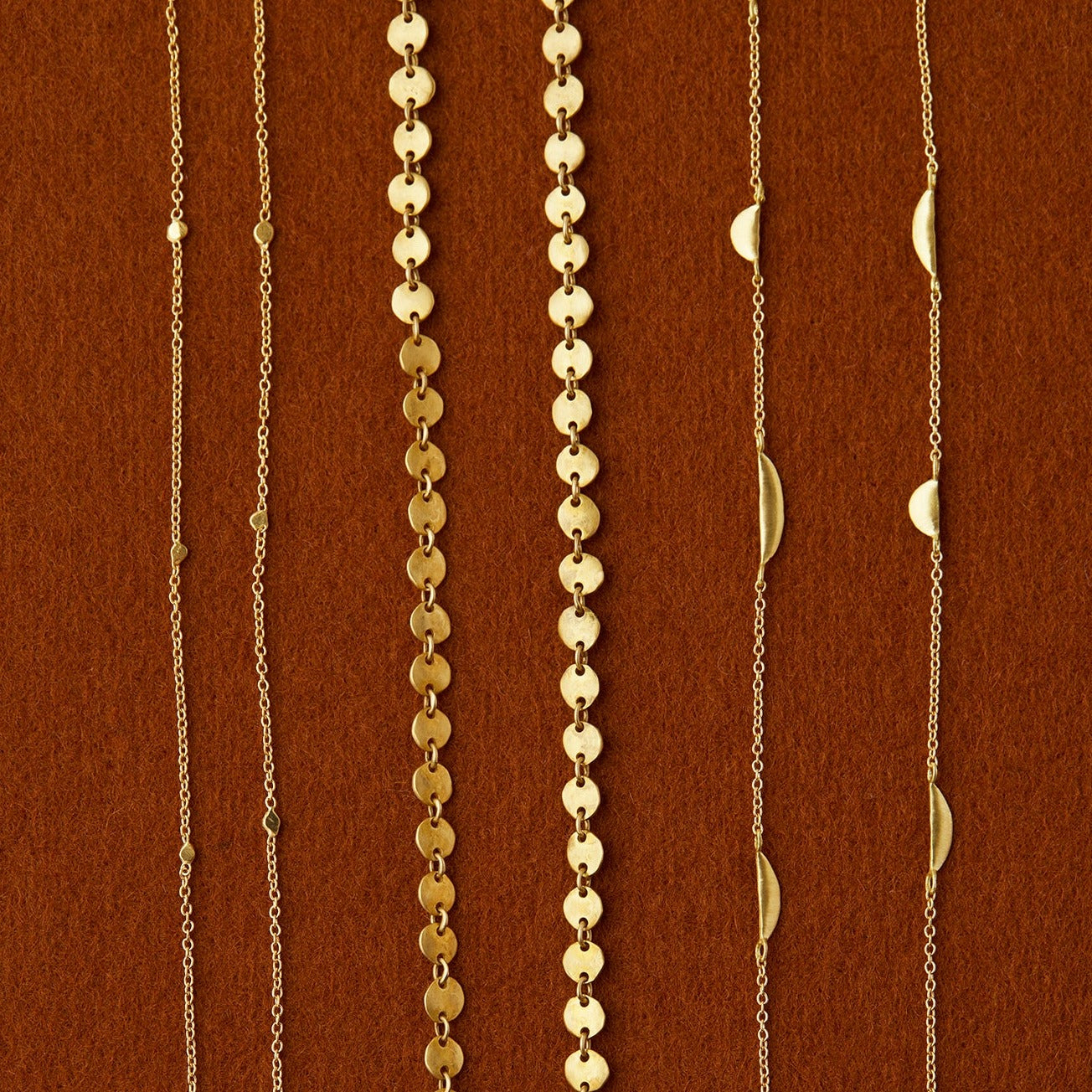 16" Spaced Crescent Necklace | N4901