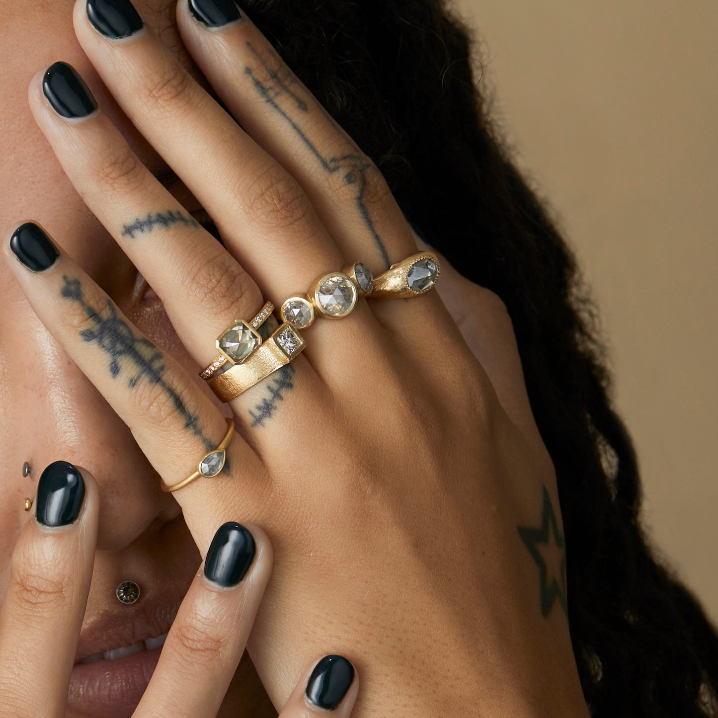 18K Yellow Gold On Model