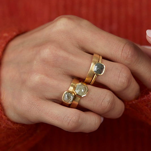 18K Yellow Gold on Model