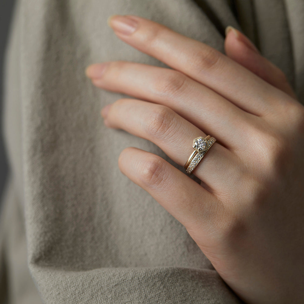 R2206W | 5mm White Diamond Hexagon Ring