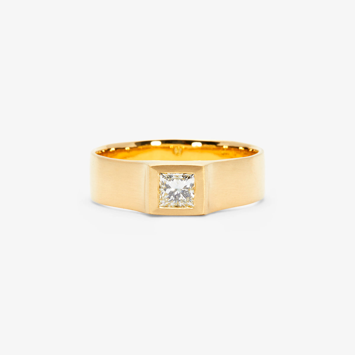 0.30 Carat Princess Cut White Diamond Signet Ring | R32005W