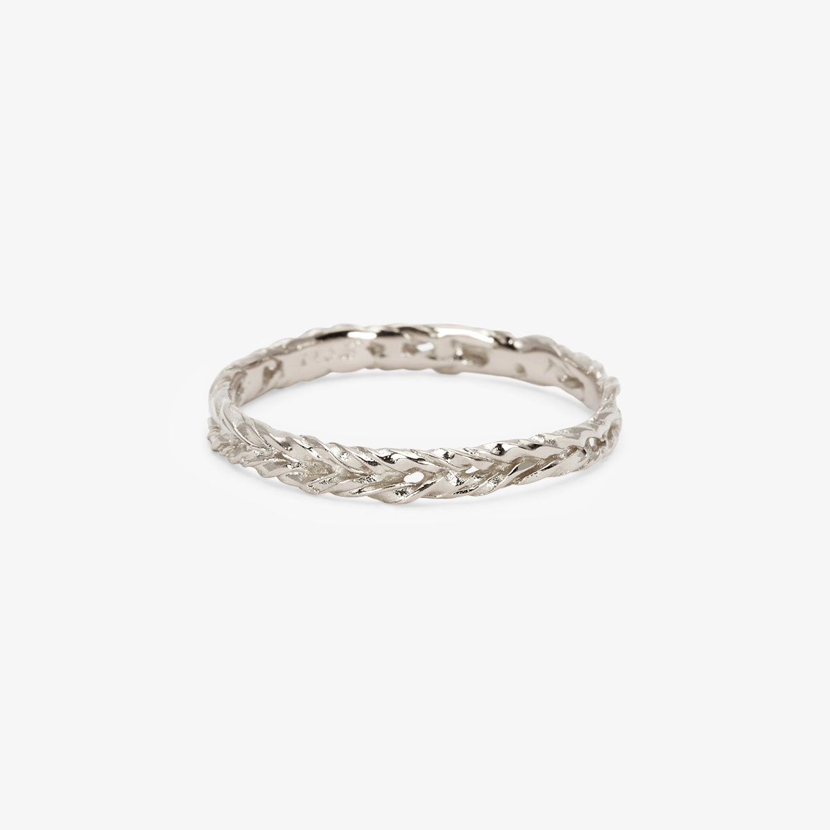2.4mm Entwined Band | R38002