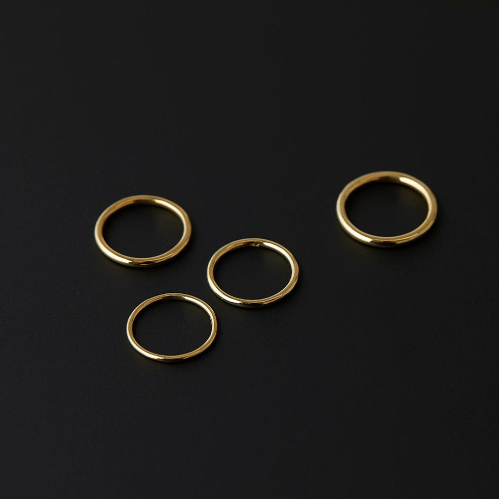 1.4mm Classic Polished Band | R10401