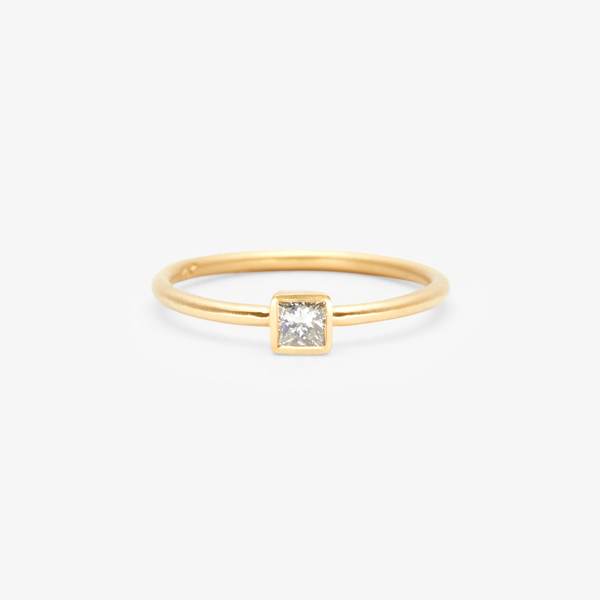 DR36-OOAK | 0.16 Carat One-of-a-Kind Princess Cut Diamond Ring