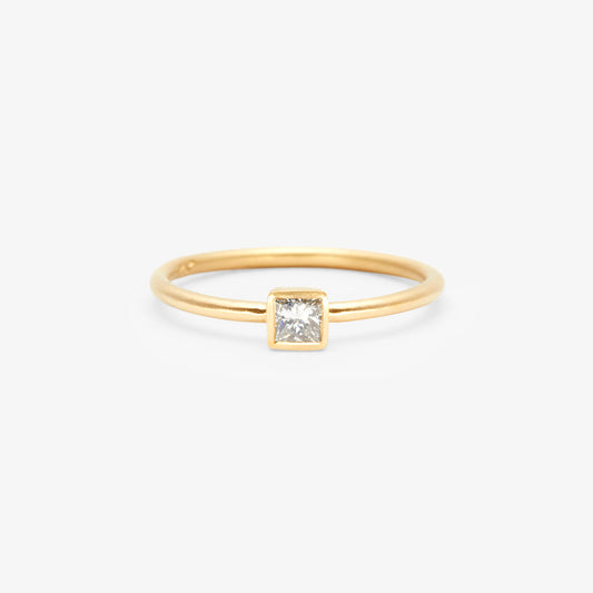 DR36-OOAK | 0.16 Carat One-of-a-Kind Princess Cut Diamond Ring