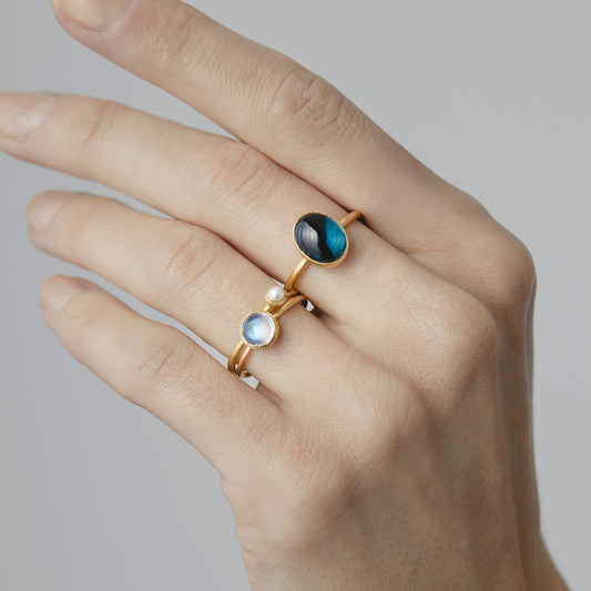 Pearl Raised Circle Solitaire Ring | R2607P