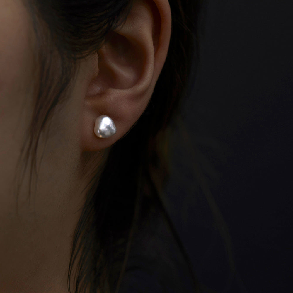 E2601P | Keshi Pearl Studs