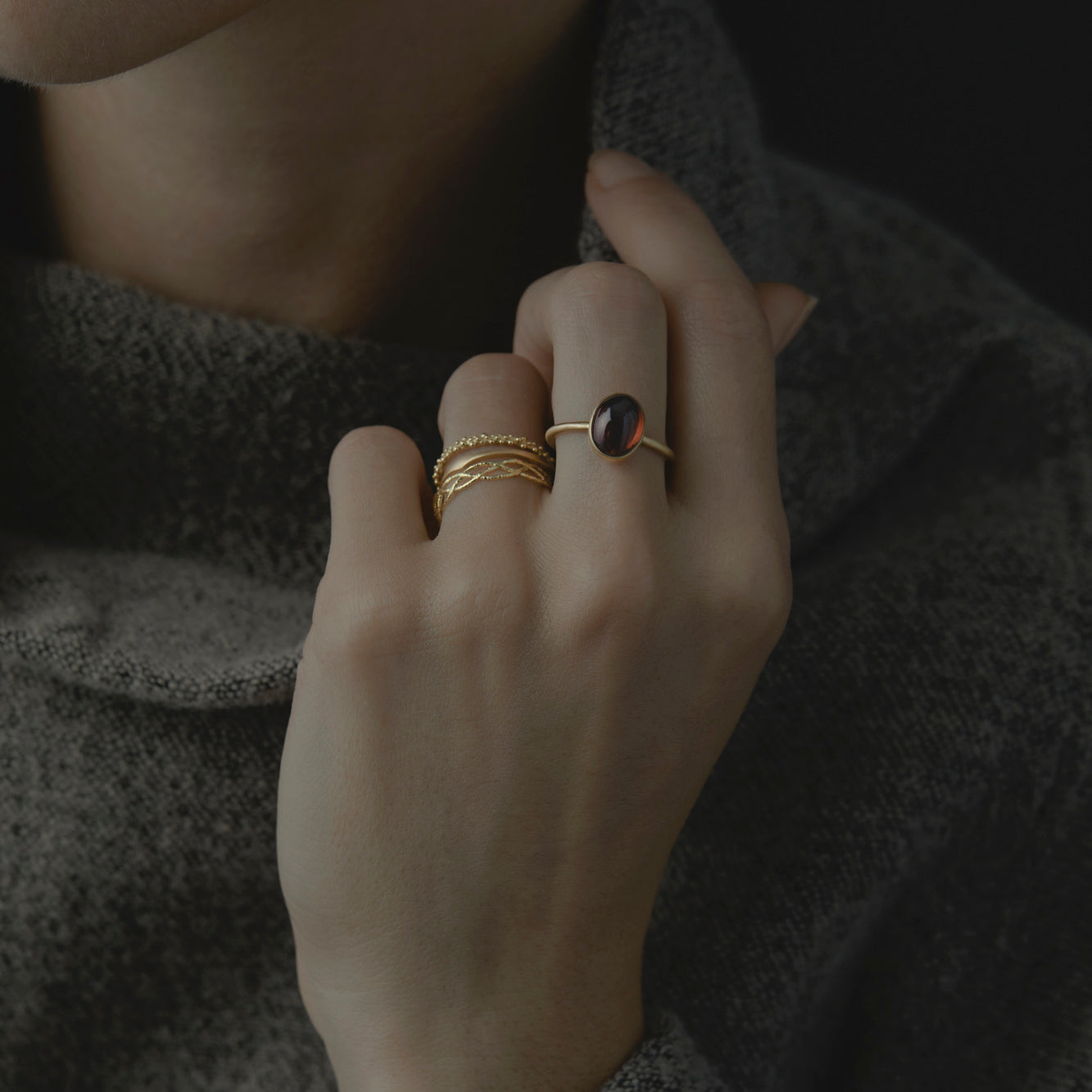 Garnet Glacé Ring | R12001GN